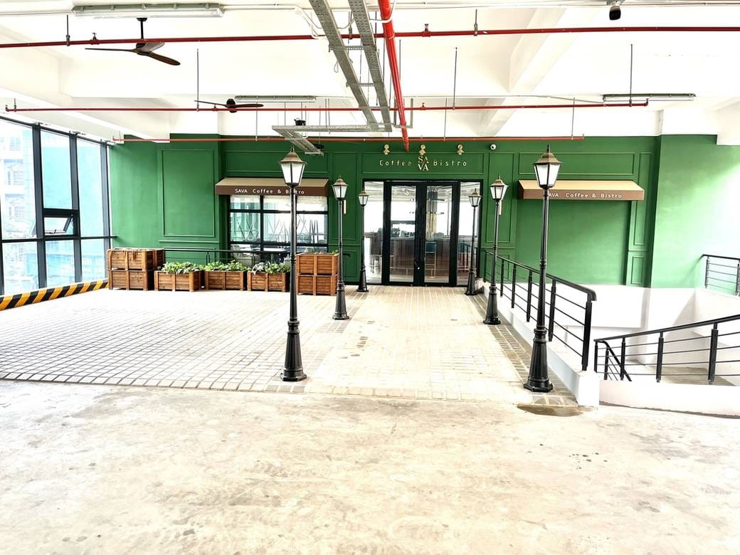 130 sqm Land Size Kanceláře K pronájmu
