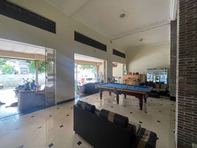 $530,000 Flat