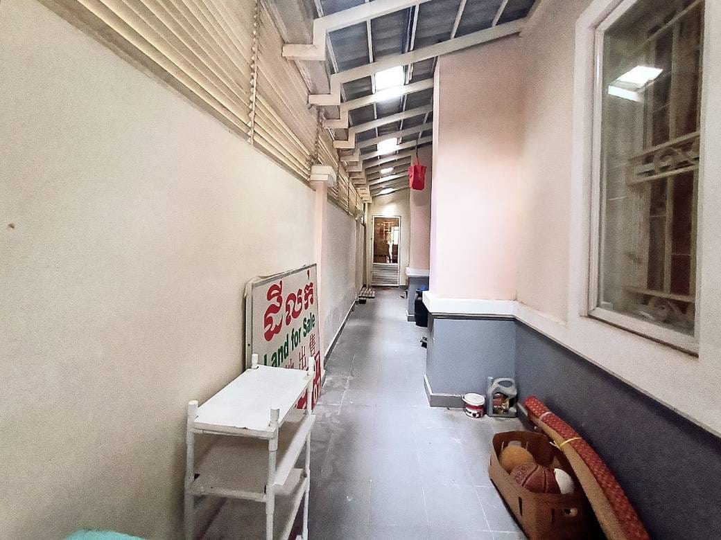 双子别墅For Sale & Rent，位于新金边, 森速区, 金边
