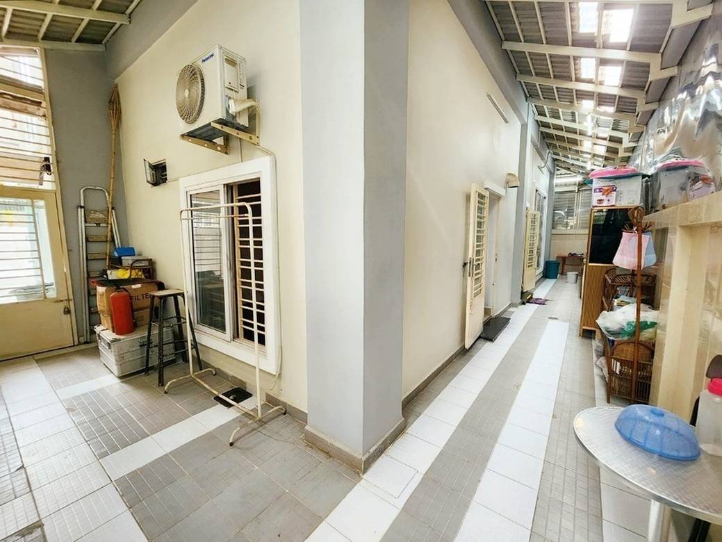 Villa For Sale in Tuek Thla, Sen Sok, Phnom Penh