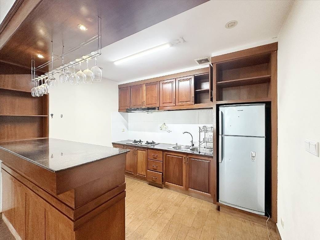 Apartment For Rent in Boeung Kak 2, Toul Kork, Phnom Penh