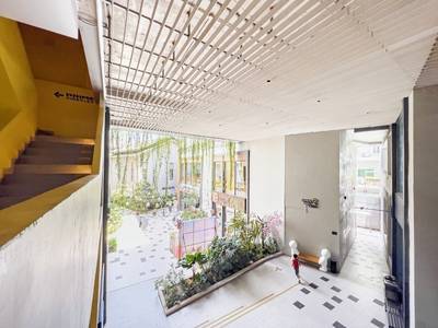อาคารสำนักงาน สำหรับเช่า ใน บึงกัก 1, ตuolโกก, พนมเปญ