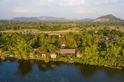 Działka Na sprzedaż w Road River, Kampong Kraeng, Tuek Chhou, Kampot
