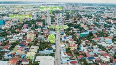 ที่ดิน สำหรับขาย ใน Chbar Ampov $750,000