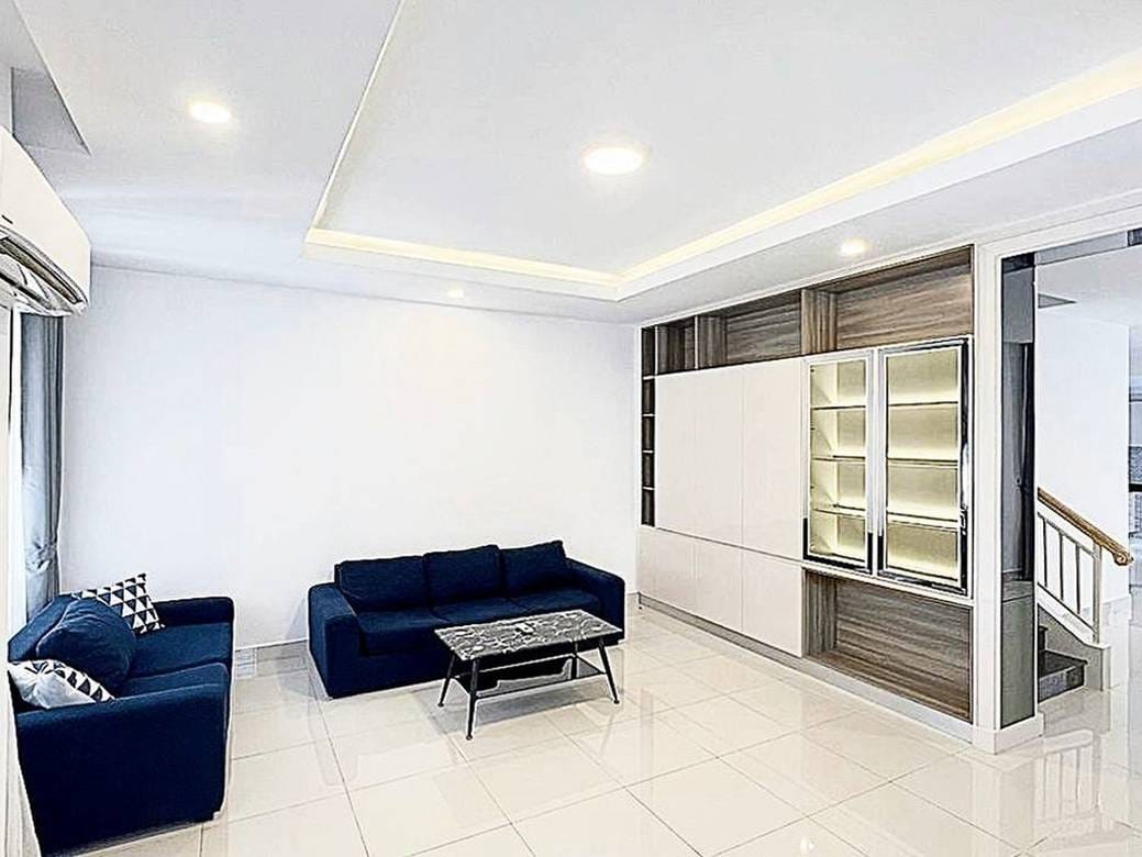 Borey Peng Huoth: The Star Platinum Euro Ville | Dvojvila K pronájmu in Chbar Ampov $1,600