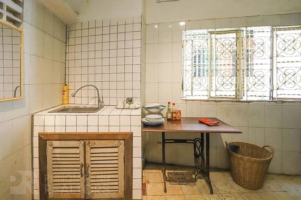 Zařízeno Flat House K pronájmu