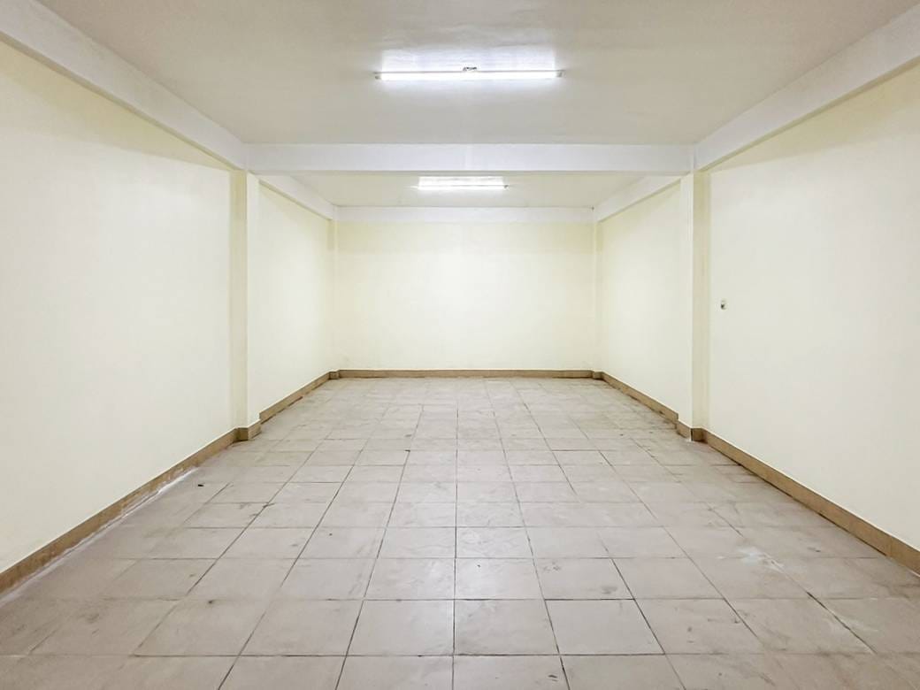 8卧室店屋For Sale & Rent，价格$530,000