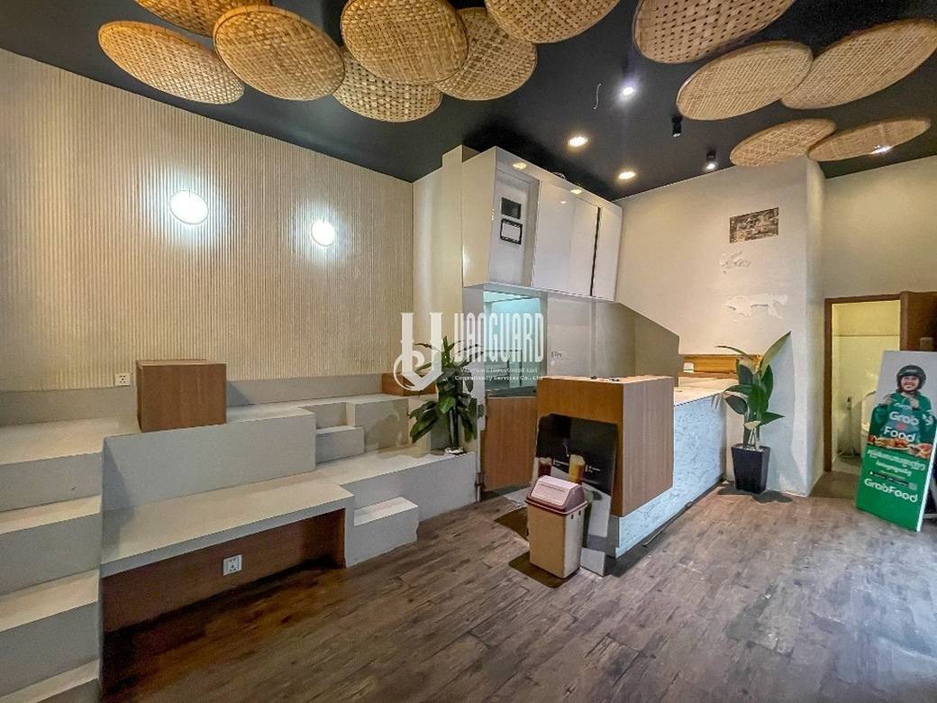 Daun Penh24平方米使用面积店屋出租