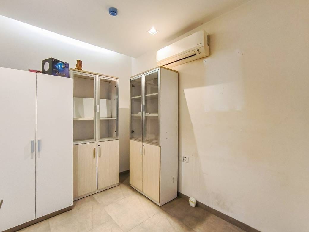 Condo For Sale & Rent in Meanchey $95,000