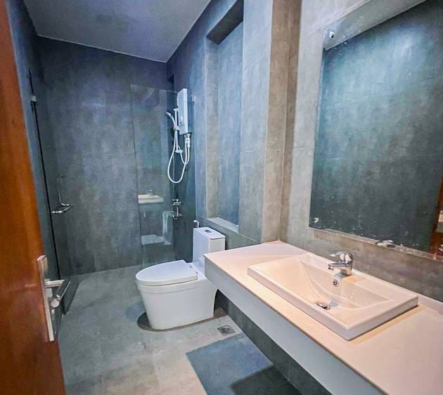 Meanchey联排住宅出售，价格$300,000