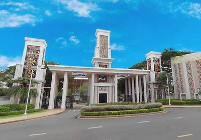 Borey Peng Huoth : The Star Platinum Paradigm | N.C. Borey