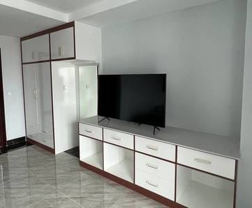 $450 Condo