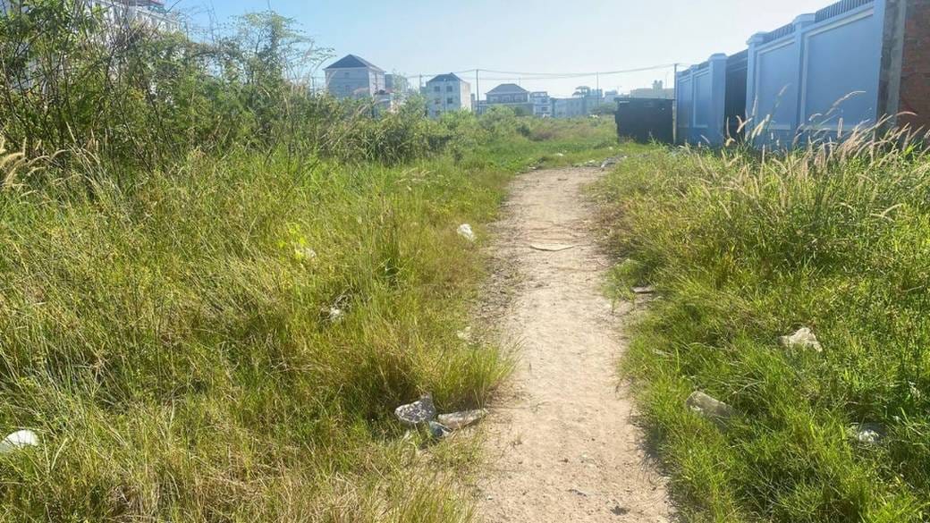Sangkat Buon Lot For Sale & Rent in Sangkat Buon