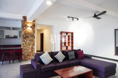 Appartement À louer de 120 m² habitables à Chamkarmon