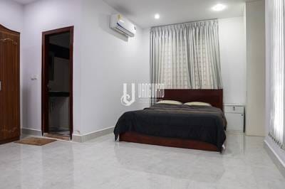 อพาร์ทเม้นท์ สำหรับเช่า พื้นที่ใช้สอย 60 ตร.ม. ใน Boeng Keng Kang