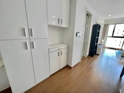 $600 Flat