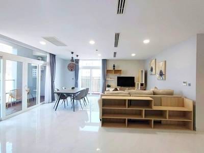 ផ្ទះល្វែង តម្លៃ $3,420
