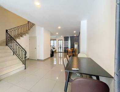 $1,700 Twin Villa