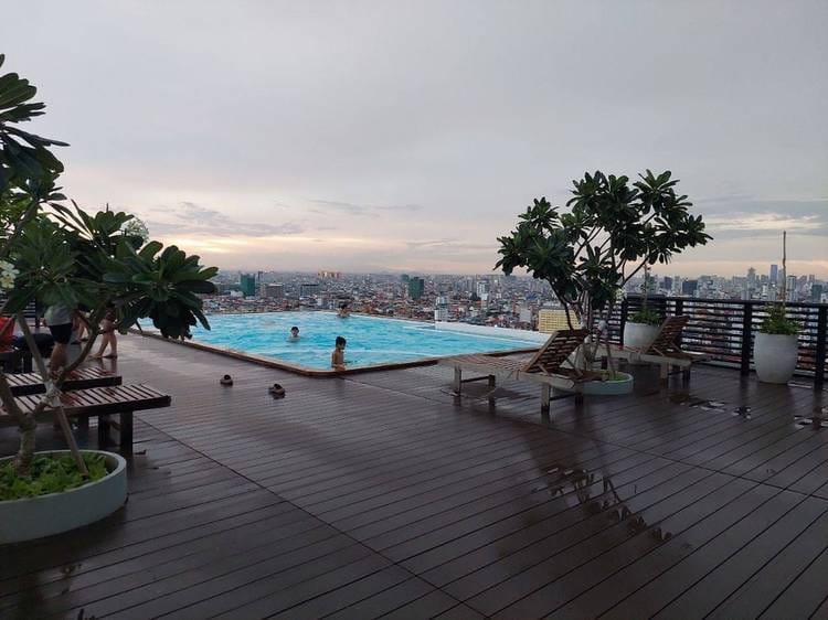 Flat For Rent in Phsar Daeum Thkov, Chamkarmon, Phnom Penh