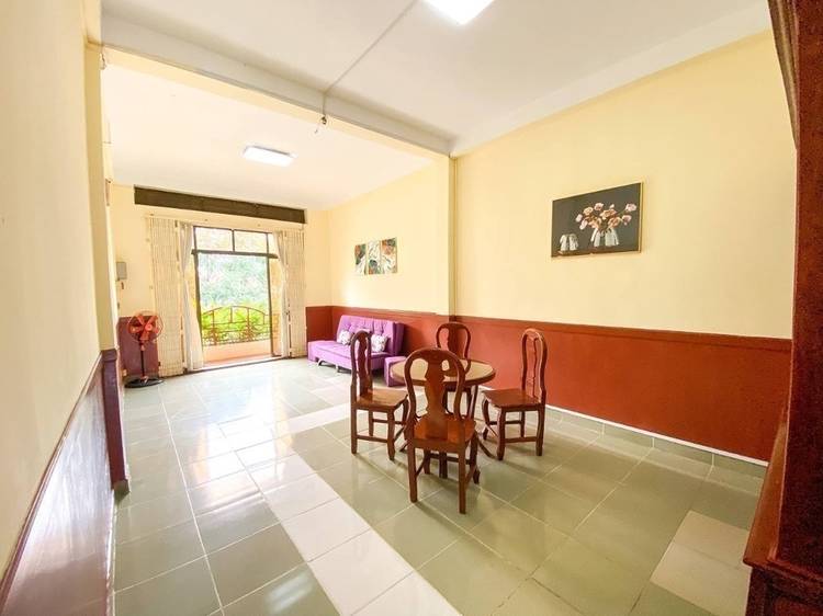 Flat For Rent in Phsar Chas, Daun Penh, Phnom Penh