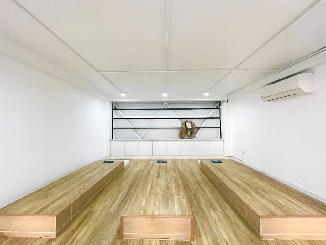 Boeng Keng KangCommercialShophouse出租，价格$1,200