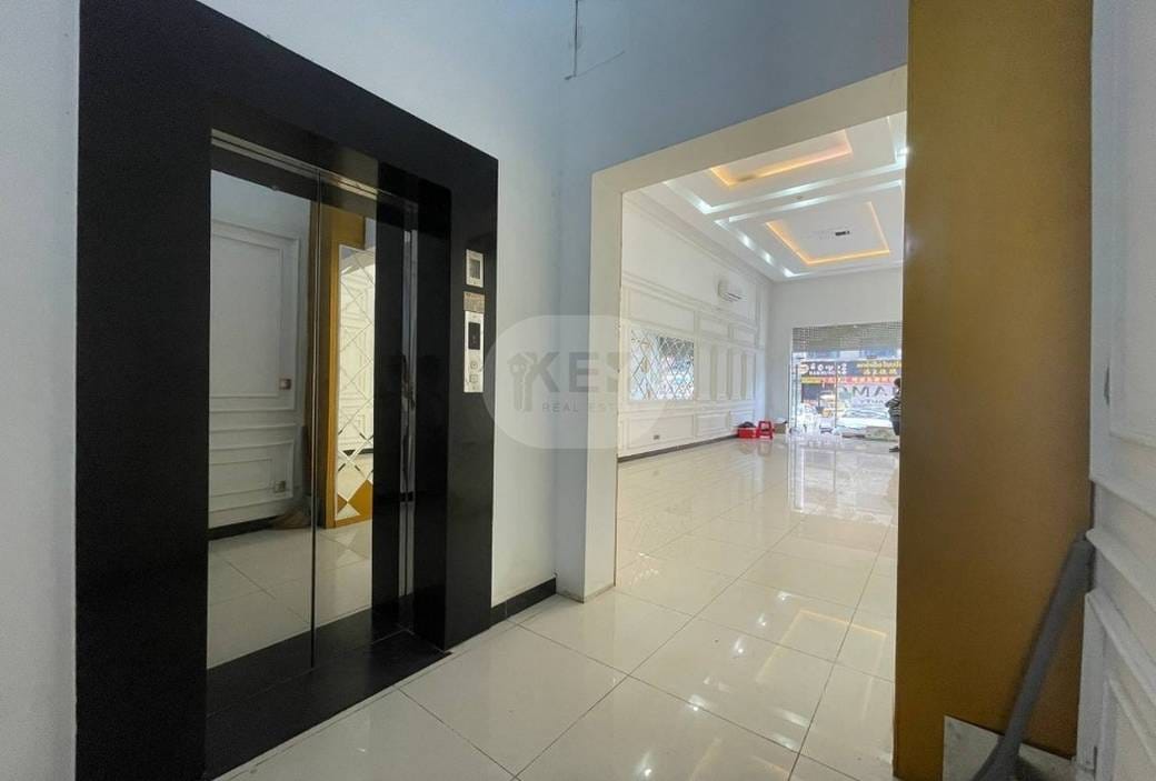 អាគារ សំរាប់ជួល នៅ7 Makara តម្លៃ $4,000