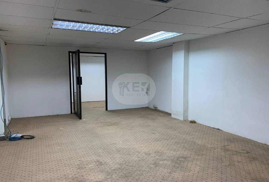 Chakto Mukh Bureaux À louer à Chakto Mukh