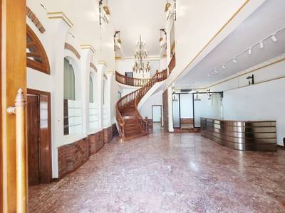 $6,000 Villa
