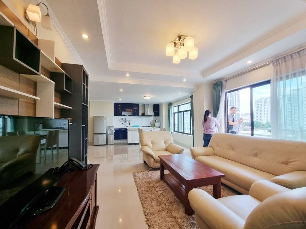 $1,650 Condo