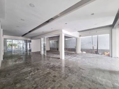 Boeng Keng Kang1,200平方米使用面积建筑出租