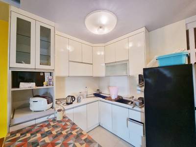 Condo Na wynajem o powierzchni mieszkalnej 163 m² w Chamkarmon