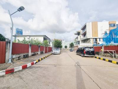 Tonle BassacLot出售，位于Tonle Bassac