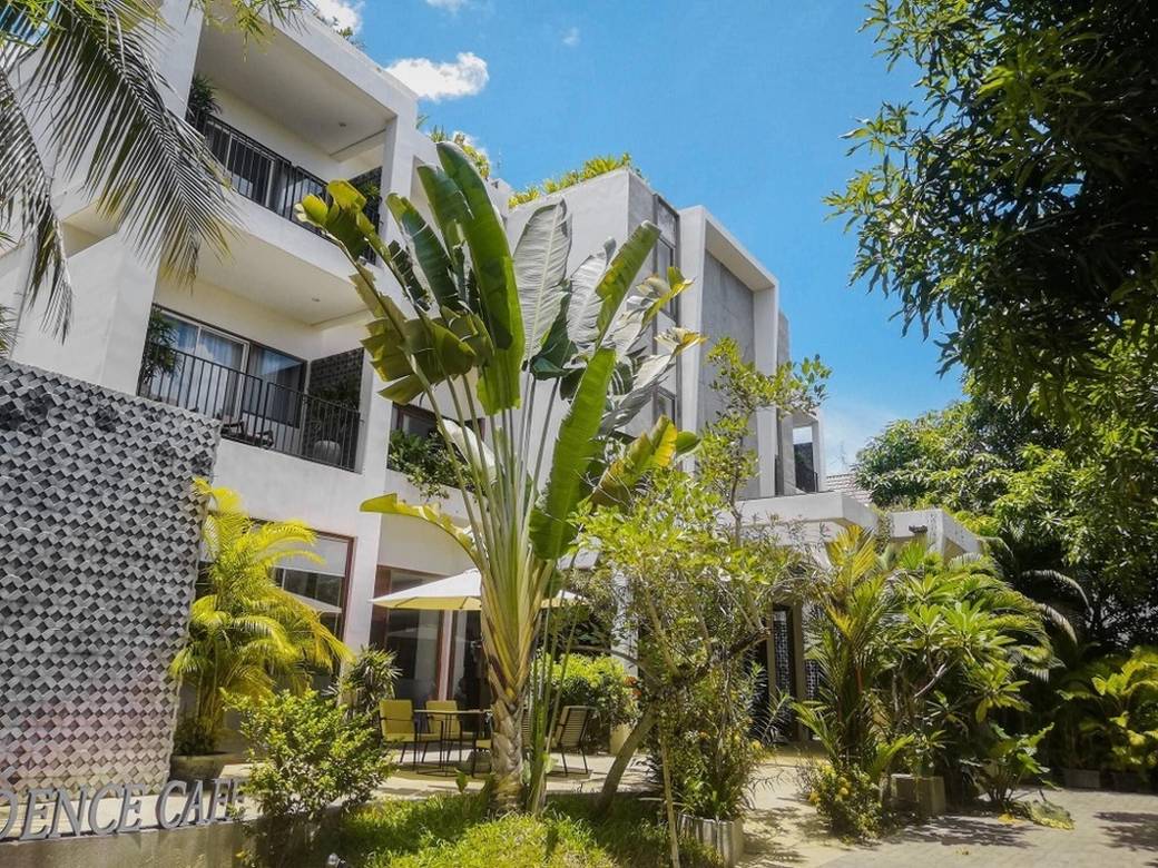 1,527 sqm Land Size Hotel For Sale