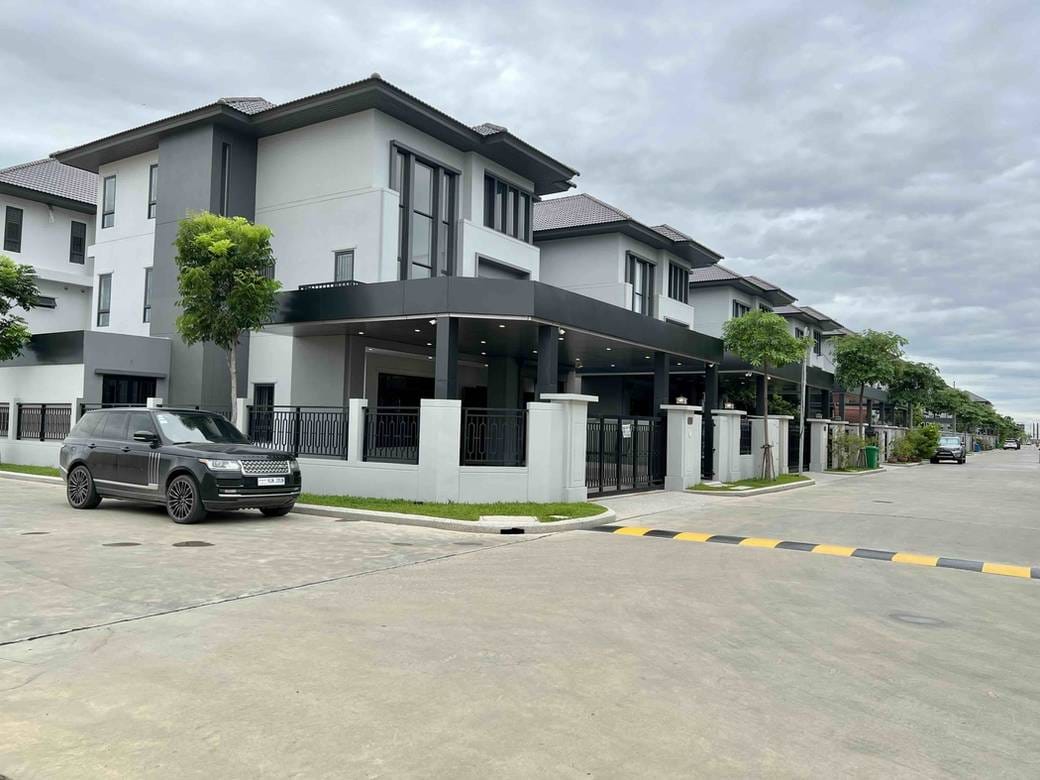 Villa For Sale & Rent avec 3 place de parking