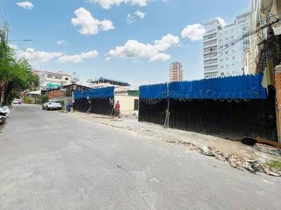 ChamkarmonLot出售，价格$3,500,000