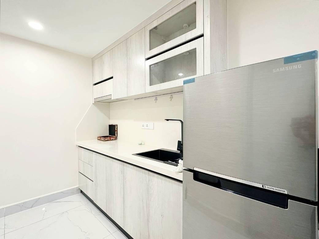 Zařízeno Condo For Sale & Rent