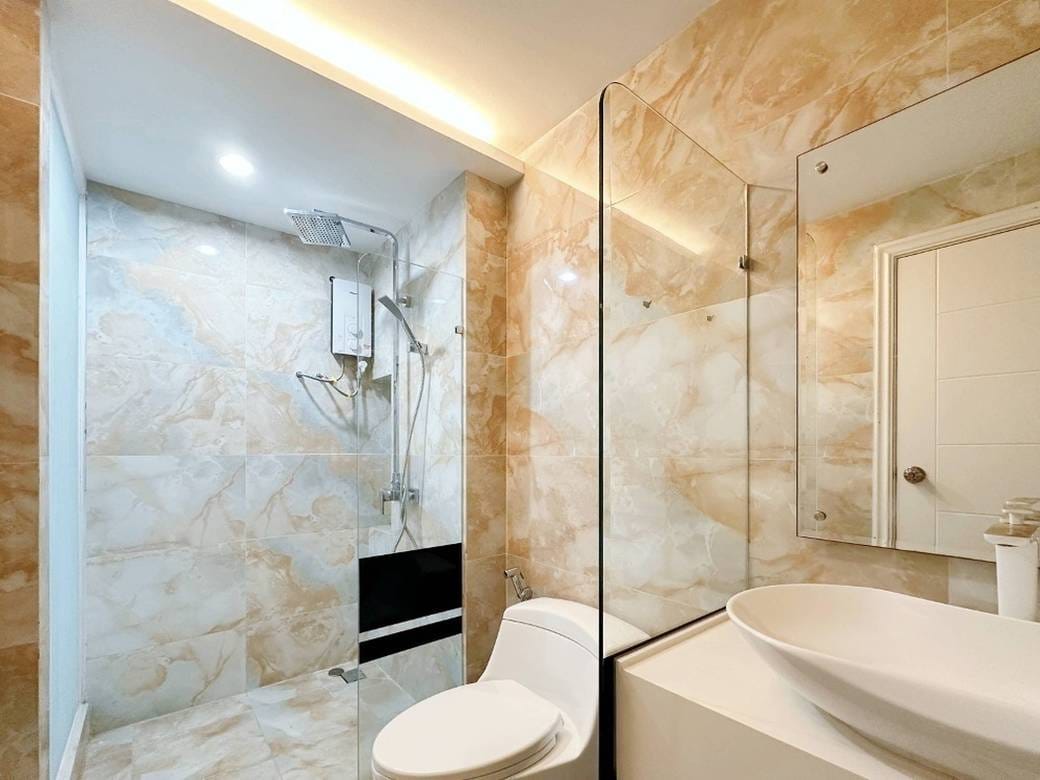 Condo For Sale & Rent in Toul Kork $50,000