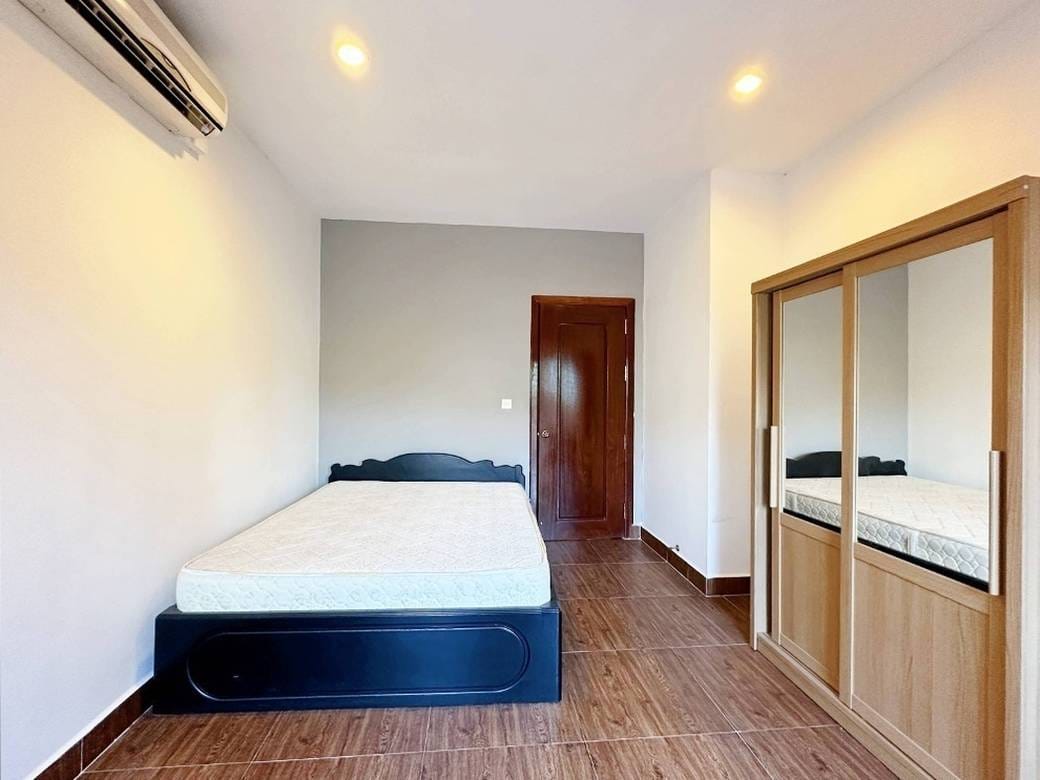 Apartmán se službami K pronájmu in Daun Penh $500