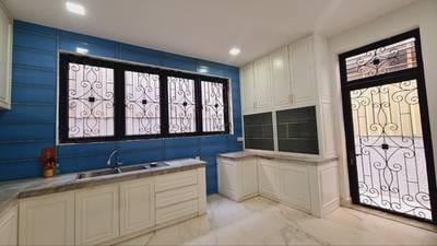 វីឡា សំរាប់លក់ នៅChamkarmon តម្លៃ $1,800,000