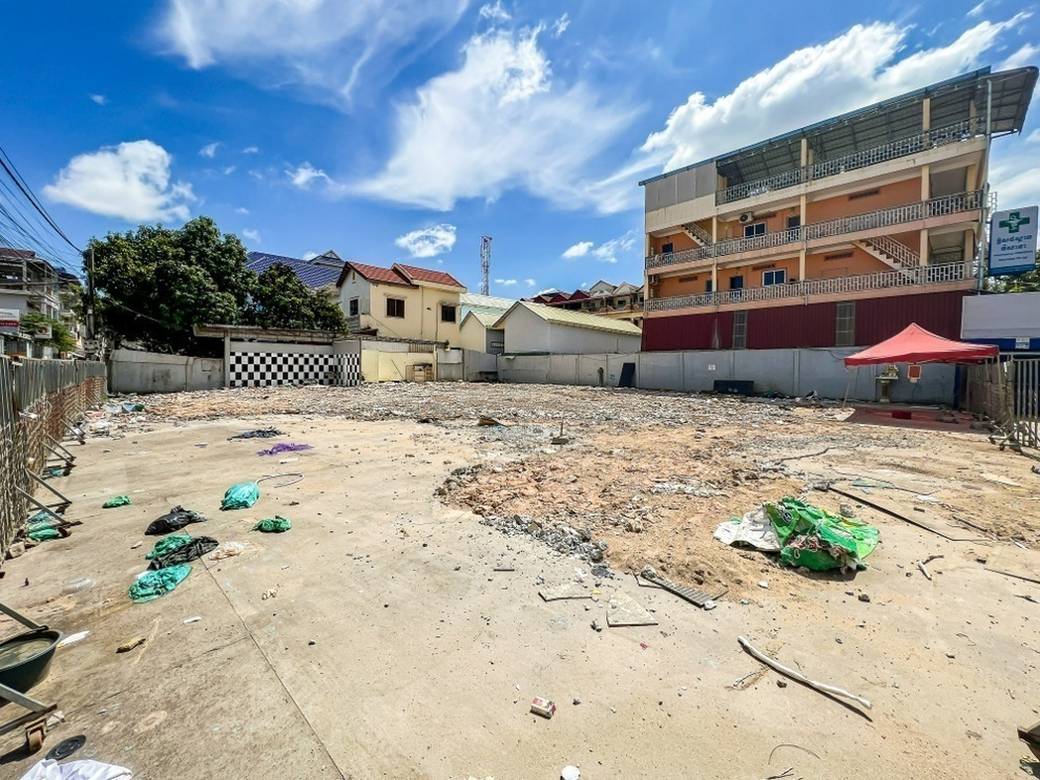Lot À vendre de 723 m² de terrain