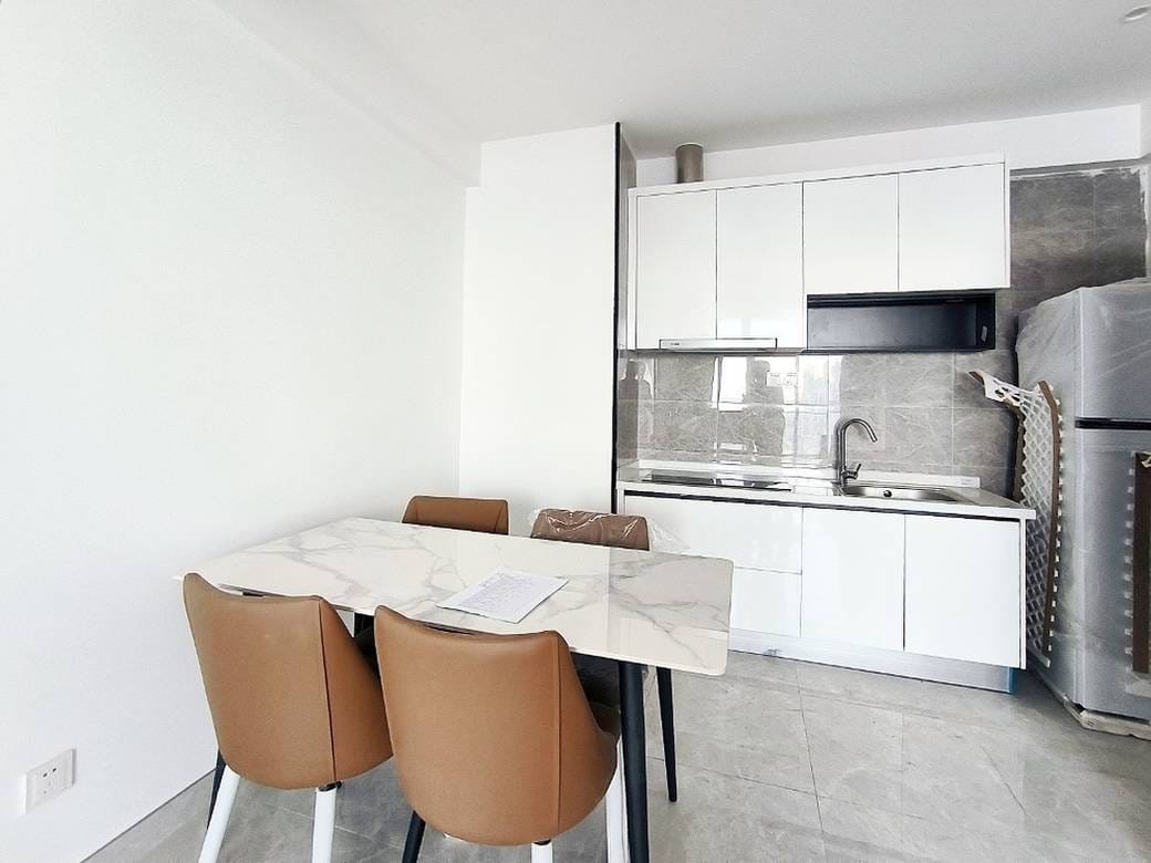 Condo Meublé À louer