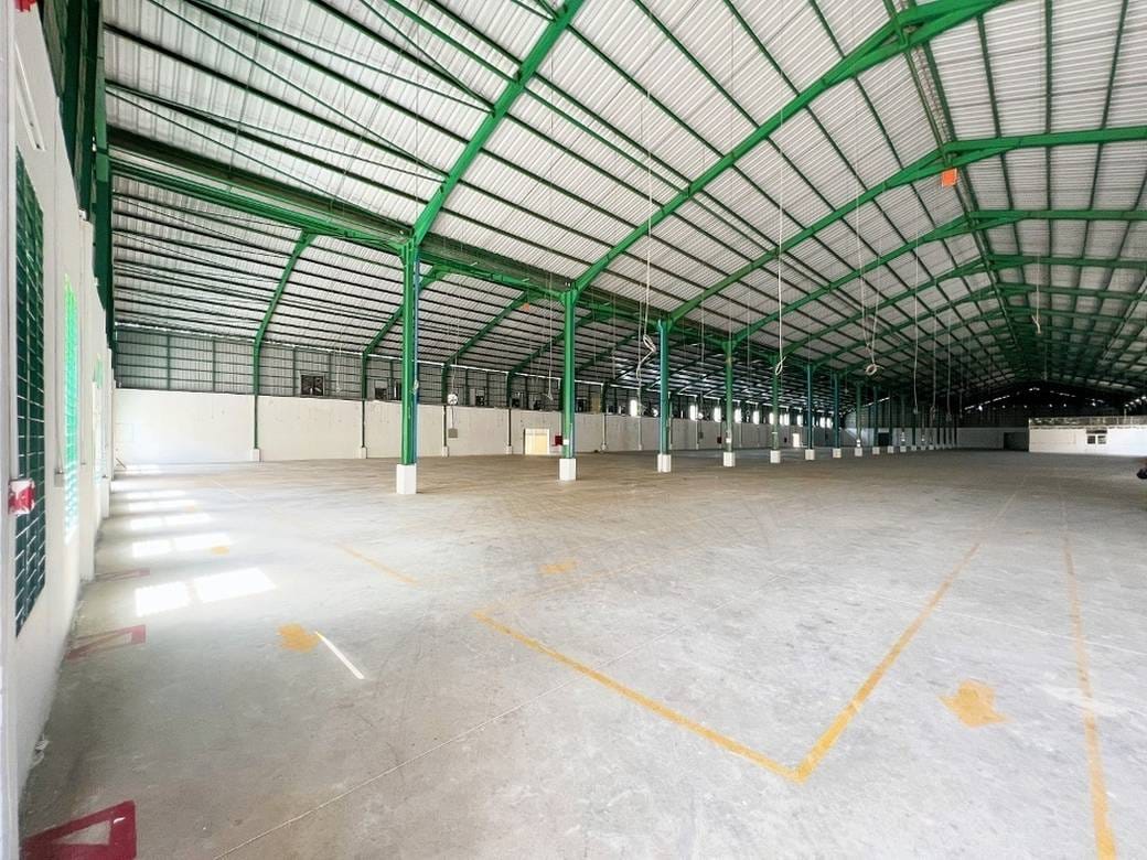 Ponhea Lueu โรงงาน สำหรับเช่า ใน Ponhea Lueu