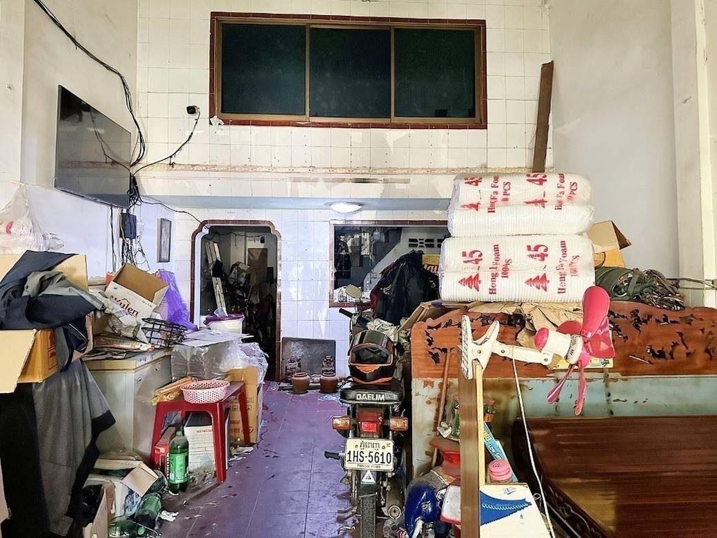 Tonle Bassac Shophouse For Sale & Rent in Tonle Bassac