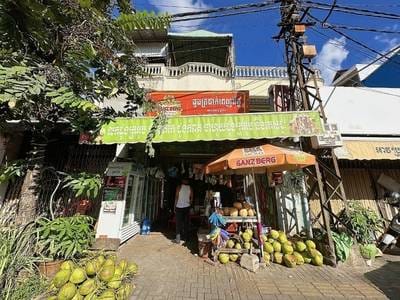 $650,000 Shophouse