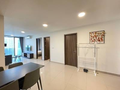 The Peak Residences | Tonle Bassac Condo Na prodej in Tonle Bassac