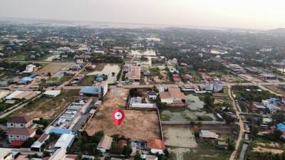 Sala Kamraeuk ที่ดิน สำหรับขาย ใน Sala Kamraeuk