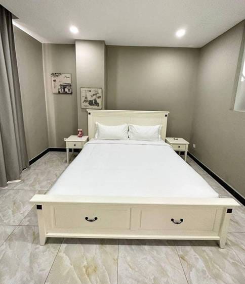 80 sqm Living Size Apartment For Rent in Boeng Keng Kang
