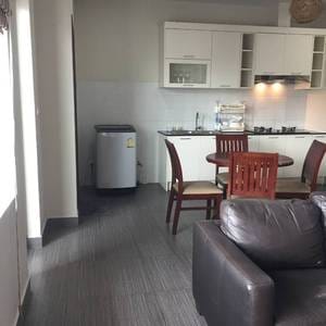 $900 Byt