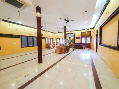 Daun PenhCommercialShophouse出租，价格$2,000