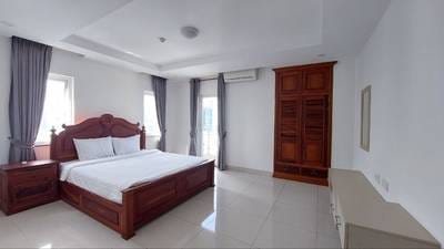 Penthouse Na wynajem w 7 Makara $2,200